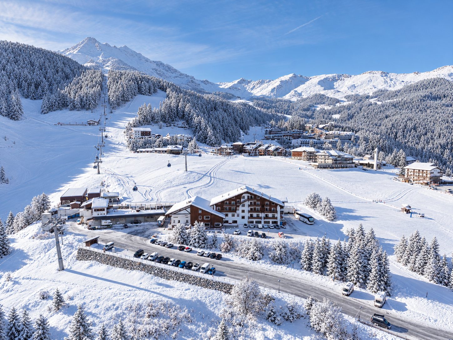 L'Hotel Etoile de Neige a Pila d'inverno, tra le piste innevate e gli impianti
